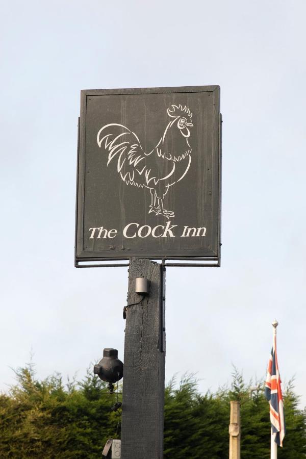 The Cock Inn Hotel Sheering  Esterno foto